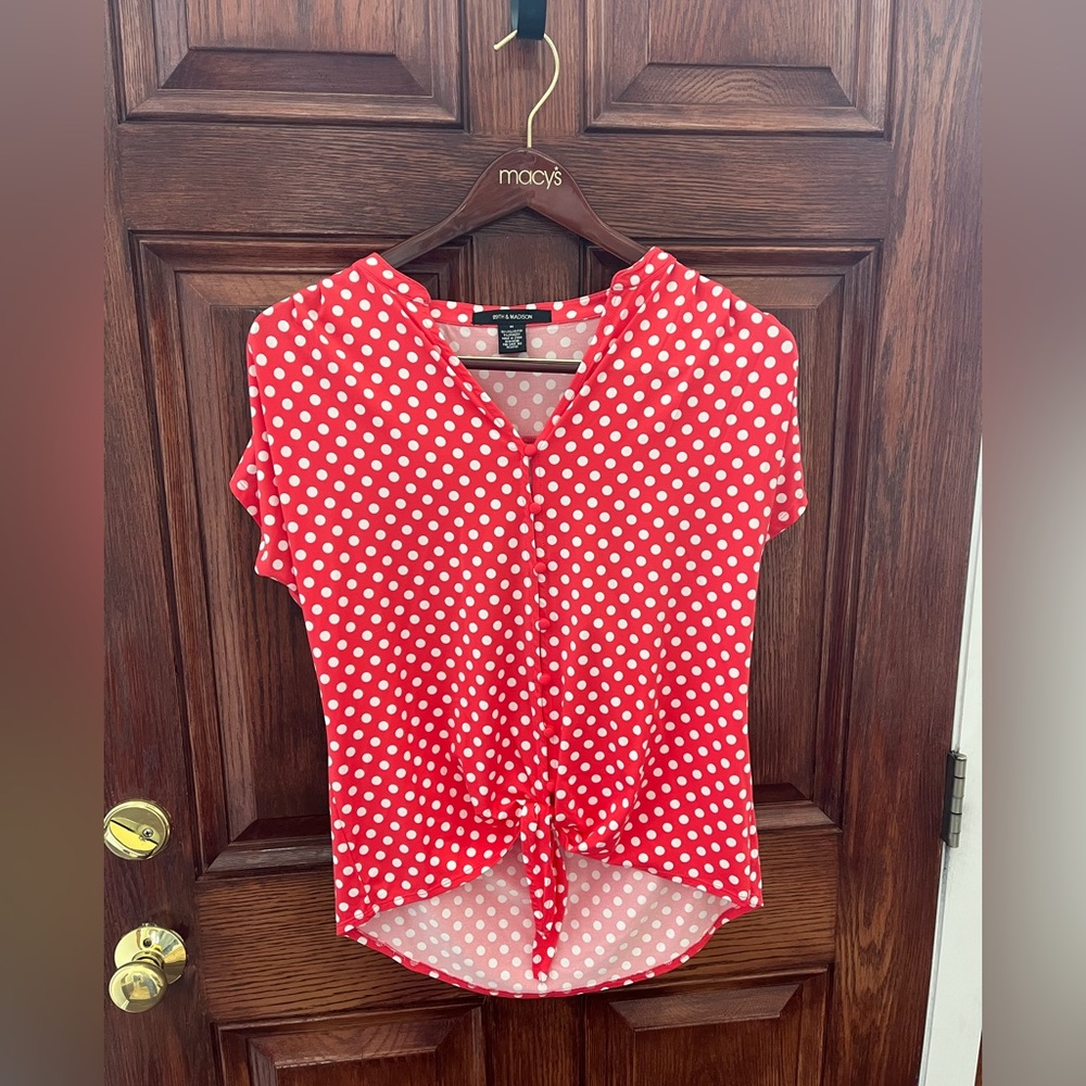 Cute polka dot ladies top